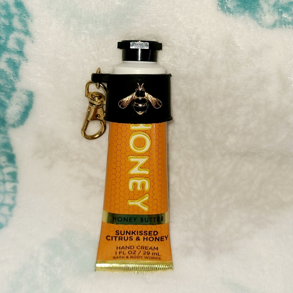 RARE 🐝 Bee Lotion Holder & Honey 🍯 Lotion